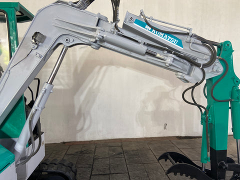 020.02 Komatsu PC28UU Mini Excavator S/N 2312