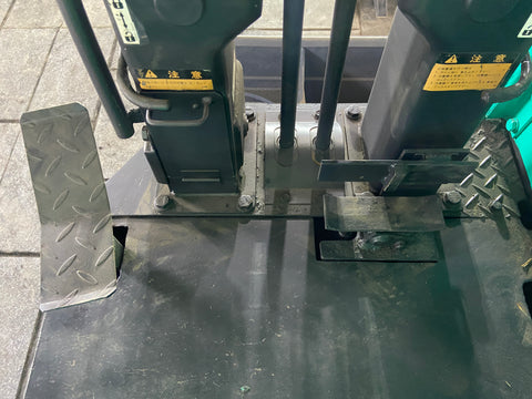 020.03 Komatsu PC28UU Mini Excavator S/N 5363