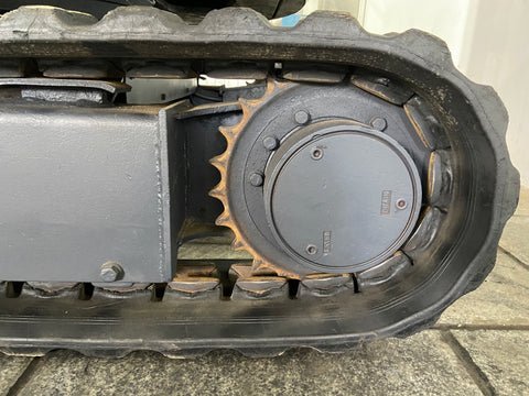 020.03 Komatsu PC28UU Mini Excavator S/N 5363