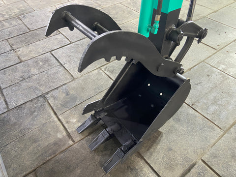 020.03 Komatsu PC28UU Mini Excavator S/N 5363