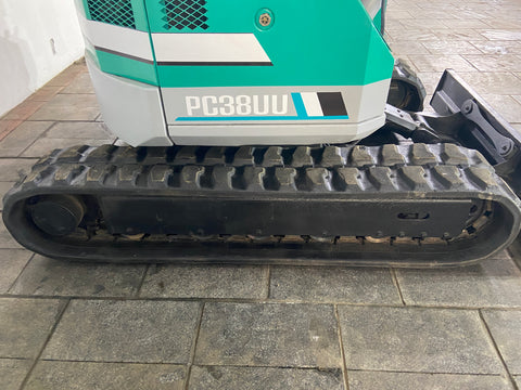 020.05 Komatsu PC38UU Mini Excavator S/N 1437