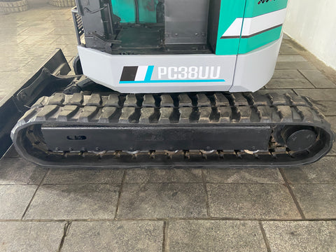 020.05 Komatsu PC38UU Mini Excavator S/N 1437