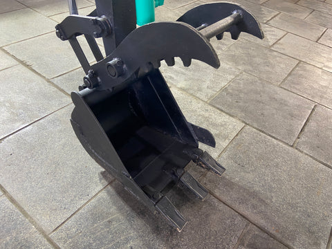 020.01 Komatsu PC10-7 Mini Excavator S/N 26596