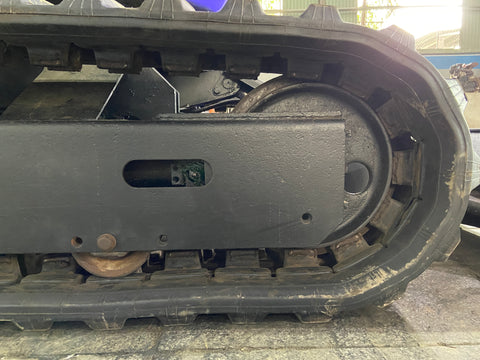 020.04 Komatsu PC28UU-2 Mini Excavator S/N 7405