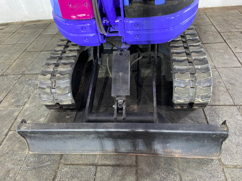 020.04 Komatsu PC28UU-2 Mini Excavator S/N 7405