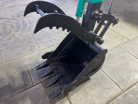 020.06 Komatsu PC38UU Mini Excavator S/N 2485