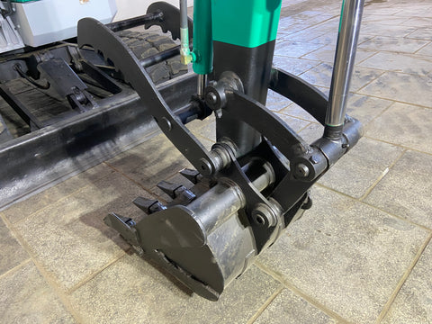 020.06 Komatsu PC38UU Mini Excavator S/N 2485