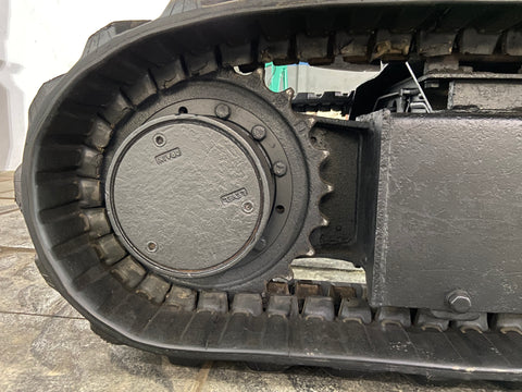 021.04 Komatsu PC28UU Mini Excavator S/N 2087