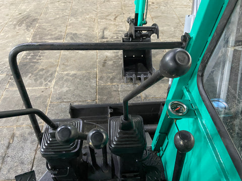 021.05 Komatsu PC28UU Mini Excavator S/N 3722