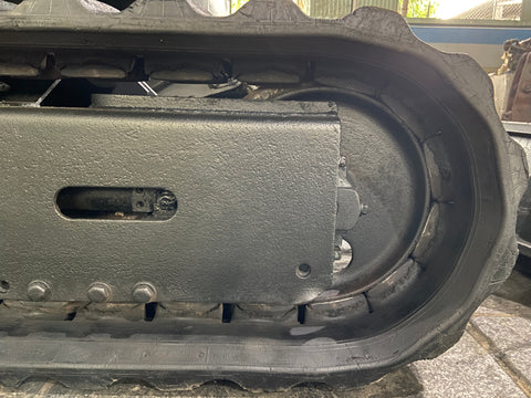 021.05 Komatsu PC28UU Mini Excavator S/N 3722