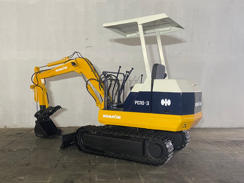 021.01 Komatsu PC10-3 Mini Excavator S/N 5642