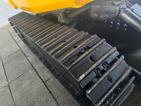 021.01 Komatsu PC10-3 Mini Excavator S/N 5642