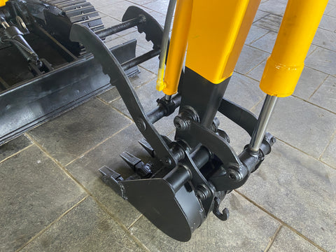 021.03 Komatsu PC20-5 Mini Excavator S/N 20600