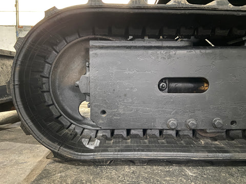 022.03 Komatsu PC28UU Mini Excavator S/N 4754