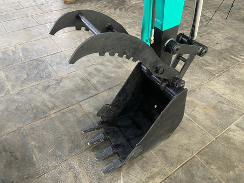 022.05 Komatsu PC50UU Mini Excavator S/N 5670