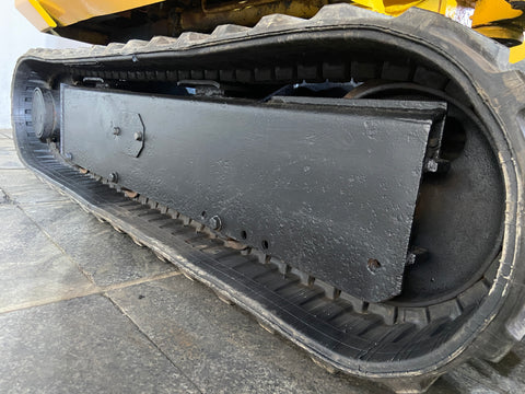 022.02 Komatsu PC15-2 Mini Excavator S/N 3269