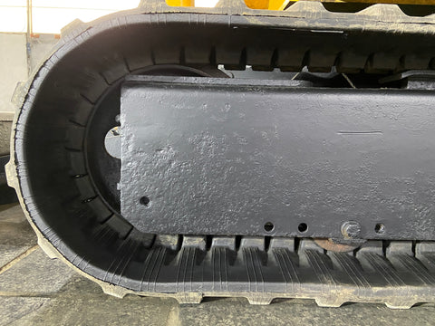 022.02 Komatsu PC15-2 Mini Excavator S/N 3269