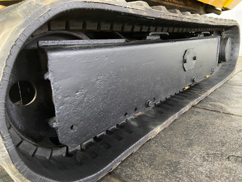 022.02 Komatsu PC15-2 Mini Excavator S/N 3269