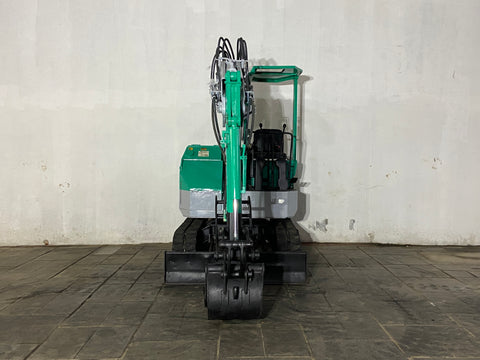 022.04 Komatsu PC28UU Mini Excavator S/N 6468