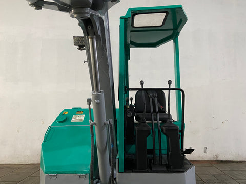 022.04 Komatsu PC28UU Mini Excavator S/N 6468