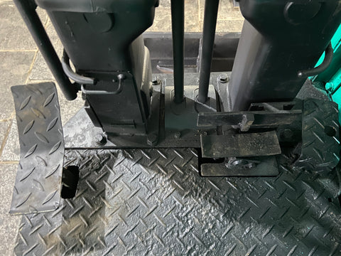 022.04 Komatsu PC28UU Mini Excavator S/N 6468