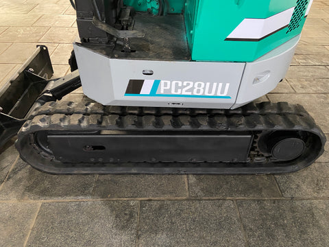 022.04 Komatsu PC28UU Mini Excavator S/N 6468