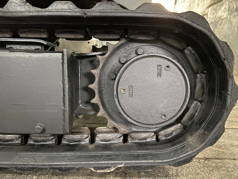 022.04 Komatsu PC28UU Mini Excavator S/N 6468