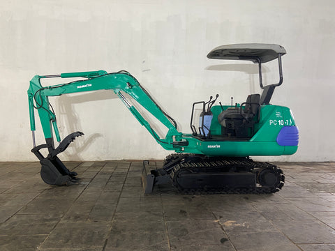 022.01 Komatsu PC10-7E Mini Excavator S/N 28069