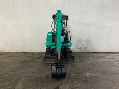 022.01 Komatsu PC10-7E Mini Excavator S/N 28069