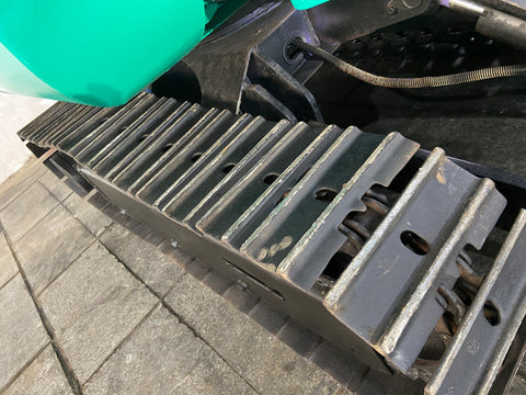 022.01 Komatsu PC10-7E Mini Excavator S/N 28069