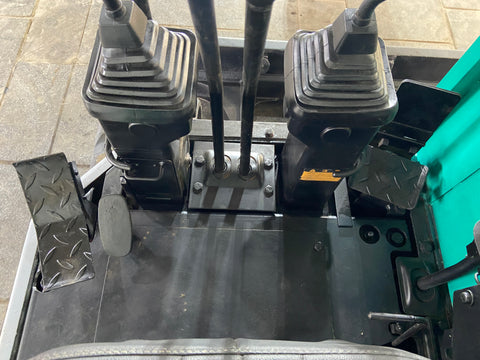 023.06 Komatsu PC38UU Mini Excavator S/N 2504