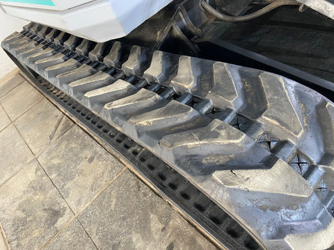 023.06 Komatsu PC38UU Mini Excavator S/N 2504