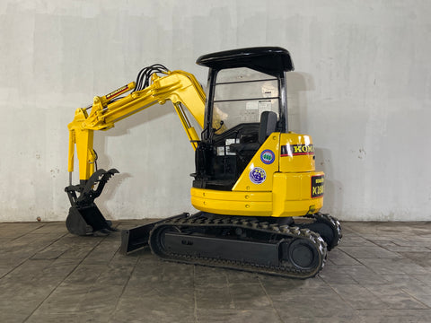 023.05 Komatsu PC28UU-2E Mini Excavator S/N 11310