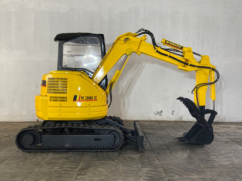 023.05 Komatsu PC28UU-2E Mini Excavator S/N 11310