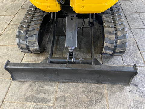 023.05 Komatsu PC28UU-2E Mini Excavator S/N 11310