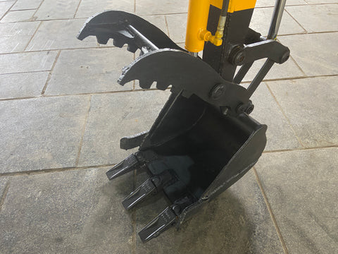 023.03 Komatsu PC10-6 Mini Excavator S/N 22769