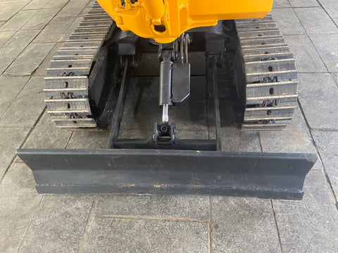 023.02 Komatsu PC10-3 Mini Excavator S/N 6097