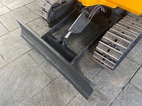 023.02 Komatsu PC10-3 Mini Excavator S/N 6097