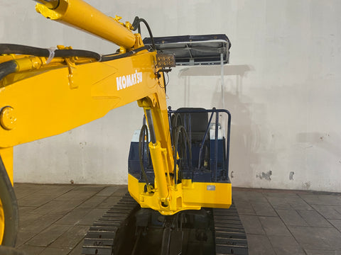 023.01 Komatsu PC10-3 Mini Excavator S/N 5823