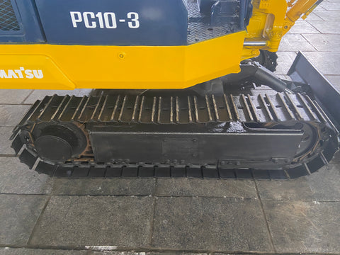 023.01 Komatsu PC10-3 Mini Excavator S/N 5823