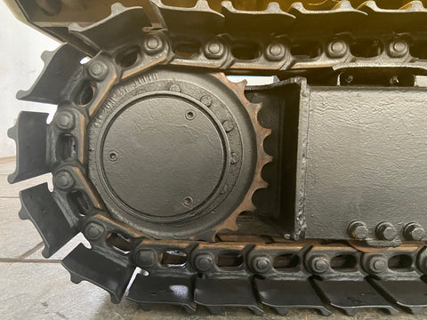 023.01 Komatsu PC10-3 Mini Excavator S/N 5823