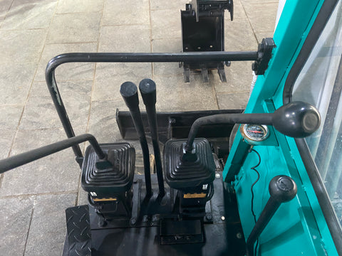 023.04 Komatsu PC28UU Mini Excavator S/N 4377