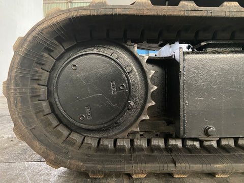 023.04 Komatsu PC28UU Mini Excavator S/N 4377