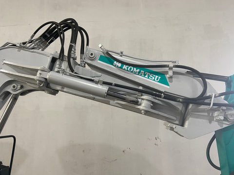 023.04 Komatsu PC28UU Mini Excavator S/N 4377