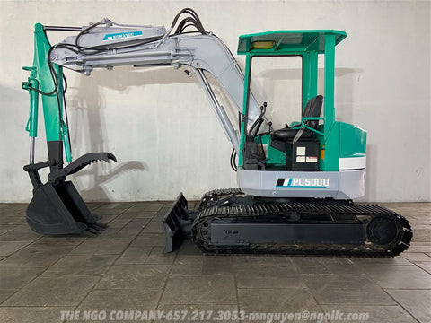 017.05 Komatsu PC50UU Mini Excavator S/N 1215