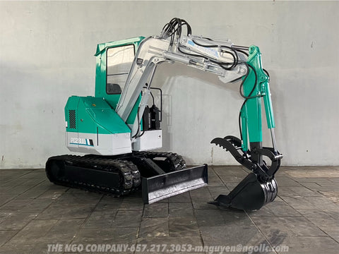 017.03 Komatsu PC28UU Mini Excavator S/N 2760
