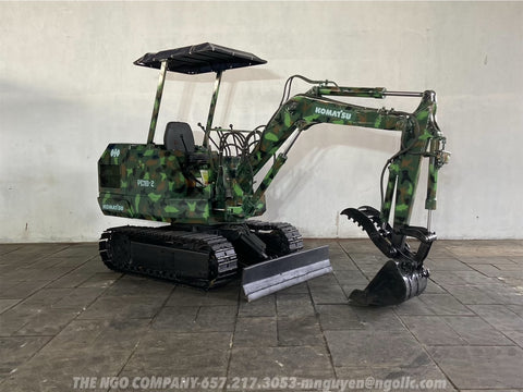 017.01 Komatsu PC10-2 Mini Excavator S/N 4867