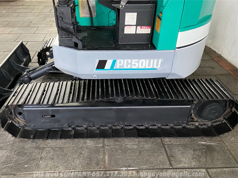 017.05 Komatsu PC50UU Mini Excavator S/N 1215