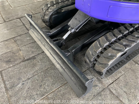 017.07 IHI 30UJ-2 Mini Excavator S/N AA002338