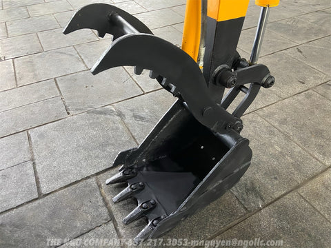 017.02 Komatsu PC20-5 Mini Excavator S/N 19836